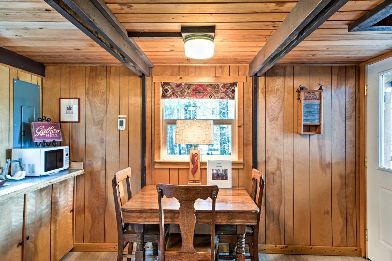 Serene Washington Escape With Deck And Mountain Views! Packwood Buitenkant foto